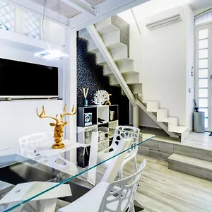  Apartament Stesicoro Exclusive House