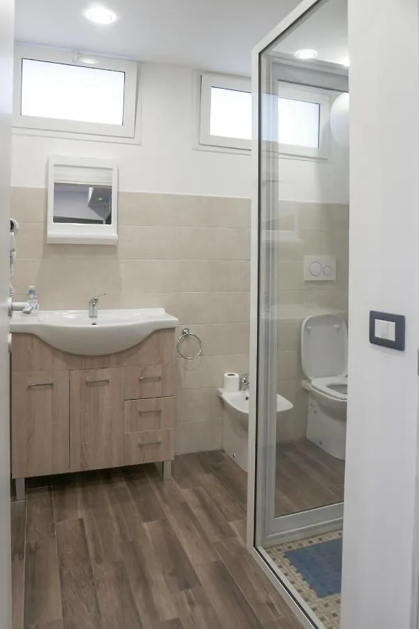 Nocleg ze śniadaniem B&B Porta Garibaldi Katania Włochy
